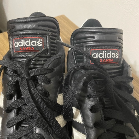 Adidas sambas thrifted size 7.5 - Picture 2 of 4
